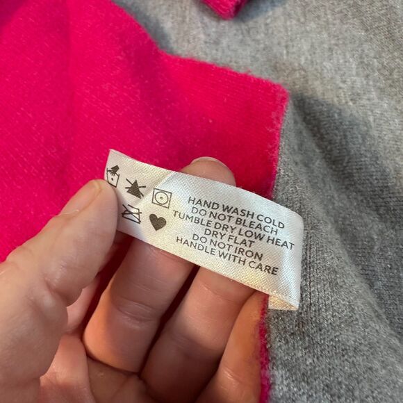 Kloth & Clover Reversible Poncho Wrap Pink Gray Fringe Shawl One Size - Picture 3 of 5